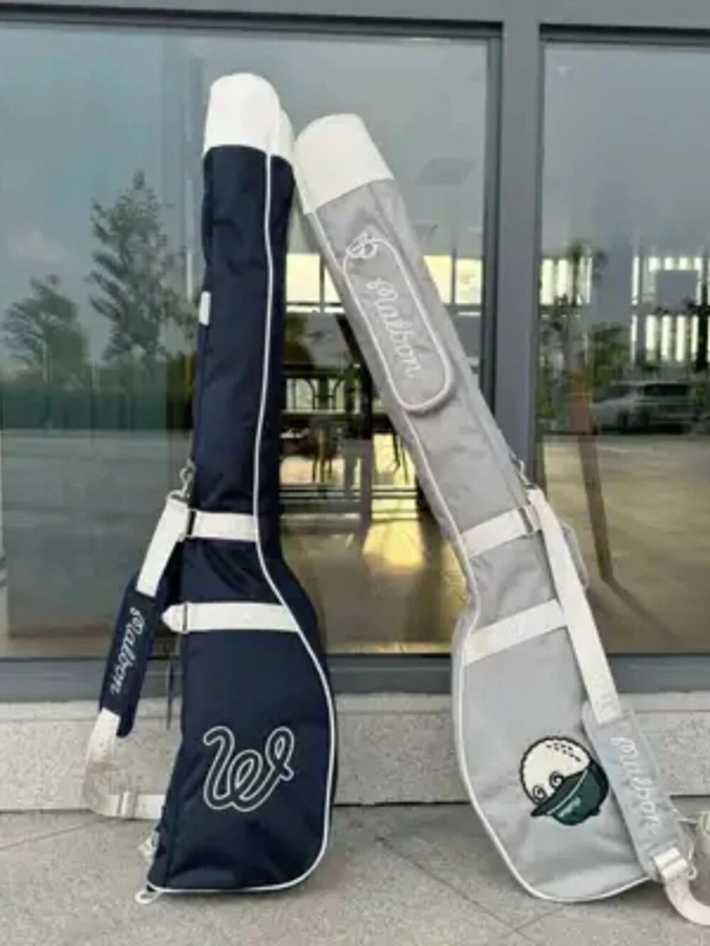 Malbon Golf Bag Lightweight Waterproof Soft Carry Bag for Men and Women